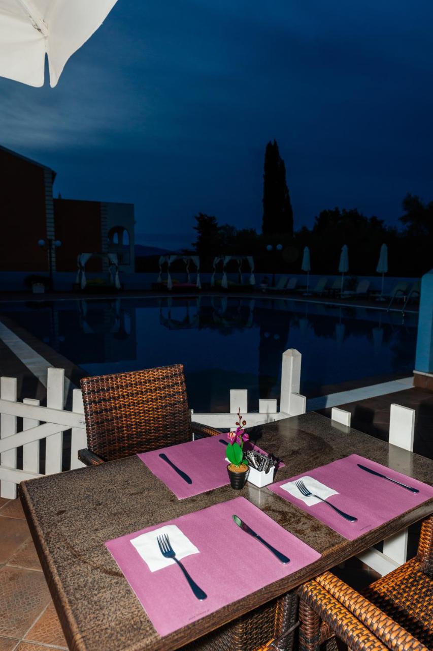 Memento Resort Kassiópi Eksteriør bilde